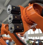 <strong>KUKA機械手維修電機抱閘發熱故障</strong>