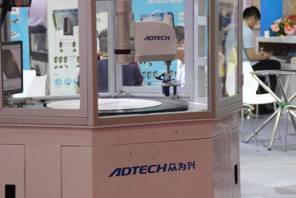 眾為興: SCARA助力中國制造 眾為興: SCARA助力中國制造