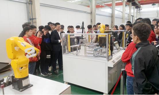 配天機(jī)器人安徽工廠又熱鬧了一番