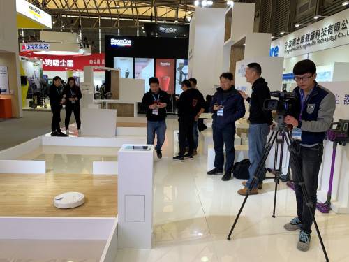 嵐豹AWE 2019 用中國核心技術驚艷全場