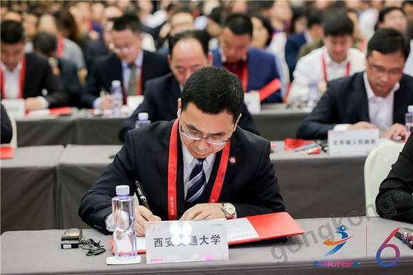 塱ơ𮡱ЇC˷ܽ˲ŷʢ_Ļ