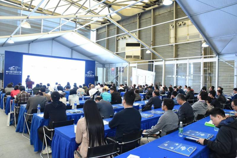 ȺӢ�C�� ��92���Ї����չʢ���_Ļ��